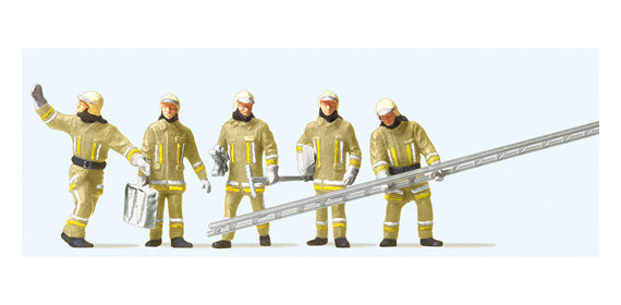 Preiser 10770 HO Firemen Arriving at Scene, Beige Uniforms