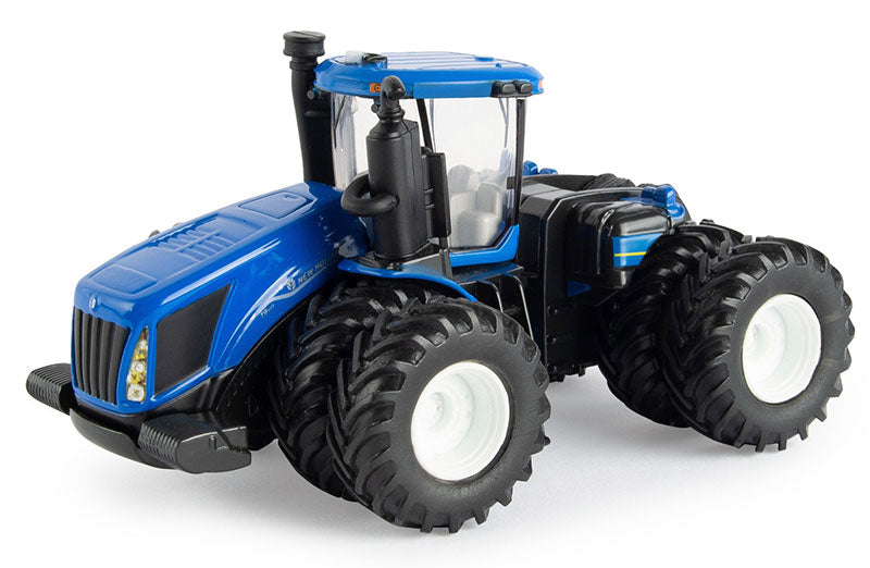 Ertl 13947 1/64 Scale New Holland T9.645 Articulating Tractor