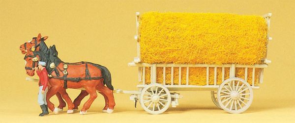 Preiser 30477 HO Scale Horse-Drawn Wagon Hay Wagon w/Driver & Load