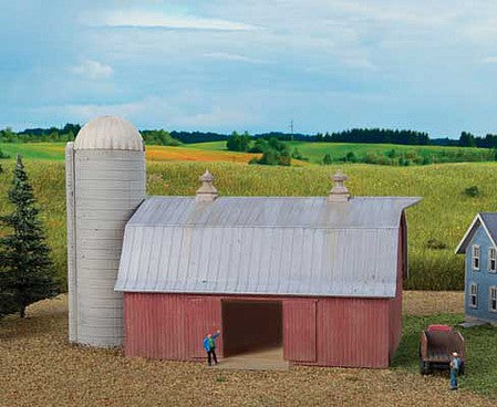 Walthers Cornerstone 3892 N Meadowhead Barn and Silo Kit