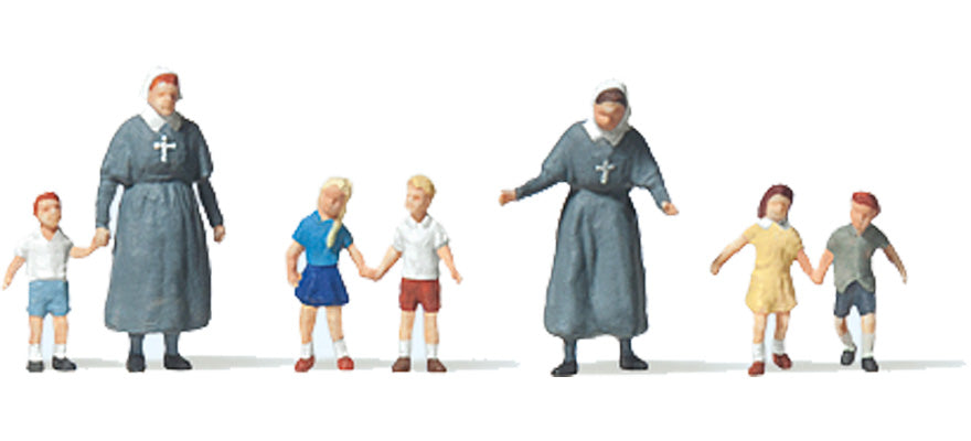 Preiser 79211 N Scale Protestant Sisters w/Children Figures