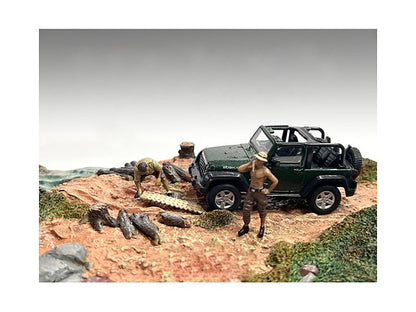 "4X4 Mechanics" 2 Piece Diecast Figure Set 1 for 1/43 Scale Models by American Diorama  free shipping USA