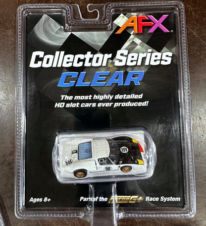 AFX 22059 Ford GT40 Mark II #98 Ken Miles 1966 Daytona Winner HO Slot Car