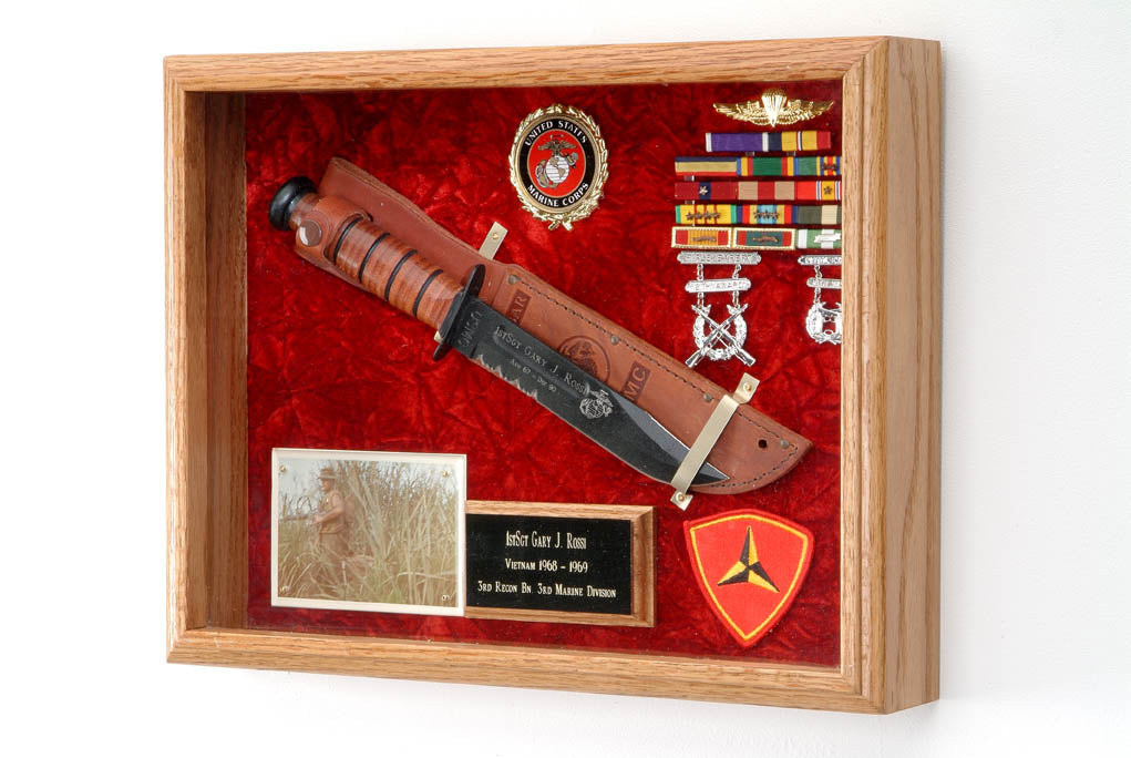Knife Display Case.