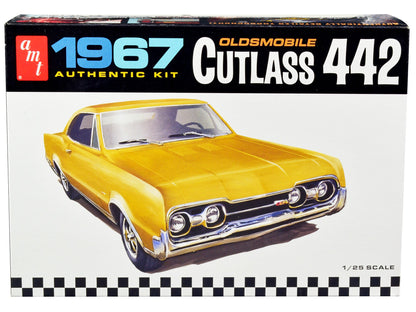 Skill 2 Model Kit 1967 Oldsmobile Cutlass 442 1/25 Scale Model by AMT  free shipping USA