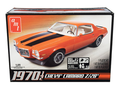 Skill 2 Model Kit 1970 1/2 Chevrolet Camaro Z/28 1/25 Scale Model by AMT  free shipping USA