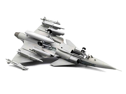 Saab JAS 39A Gripen Fighter Aircraft "131 F 7 Wing Cat's Paw Livery Satenas Air Base" (2006) Swedish Air Force 1/72 Diecast Model Airplane by Aviation 72