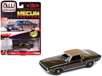 1971 Dodge Challenger R/T Dark Gold Metallic with Gold Vinyl Roof "Mecum Auctions" Limited Edition to 2496 pieces Worldwide "Premium" Series 1/64 Diecast Model Car by Auto World  free shipping USA