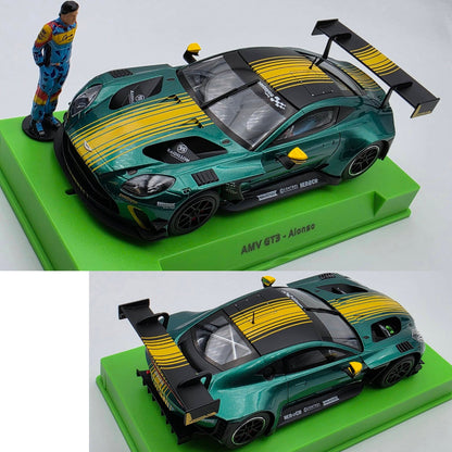 Avant Slot Aston Martin Vantage GT3 Test Car + Alonso Figure 1/32 Slot Car 52902