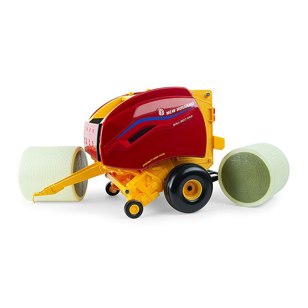 Ertl 13986 1/16 Scale New Holland 560 Roll Belt Round Baler Features: