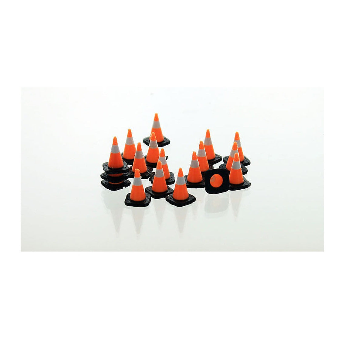 3D To Scale 43-110-3C 1/43 – Traffic Cones 18pk Black/White Detail