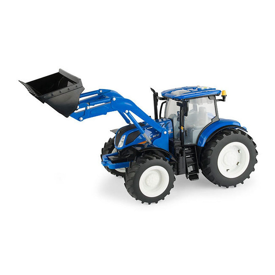 Ertl 43156A2US 1/16 Scale New Holland T7.270 Tractor