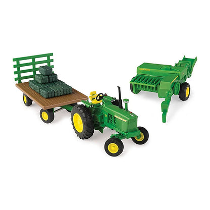 Ertl 46667 1/32 Scale John Deere Haying Playset