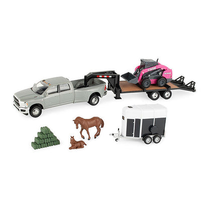 Ertl 47431 1/32 Scale Case Horse Trailer Playset Playset Includes: 2 Horses