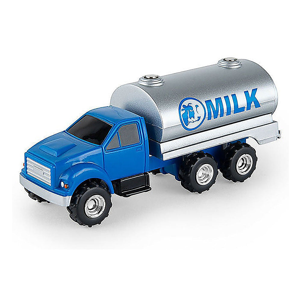 Ertl 47493-CNP 1/64 Scale Milk Truck