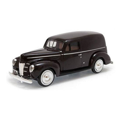 Motormax 73250AC-BR 1/24 Scale 1940 Ford Sedan Delivery