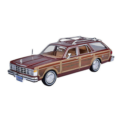 Motormax 73331AC-TN 1/24 Scale 1979 Chrysler Lebaron Town And Country