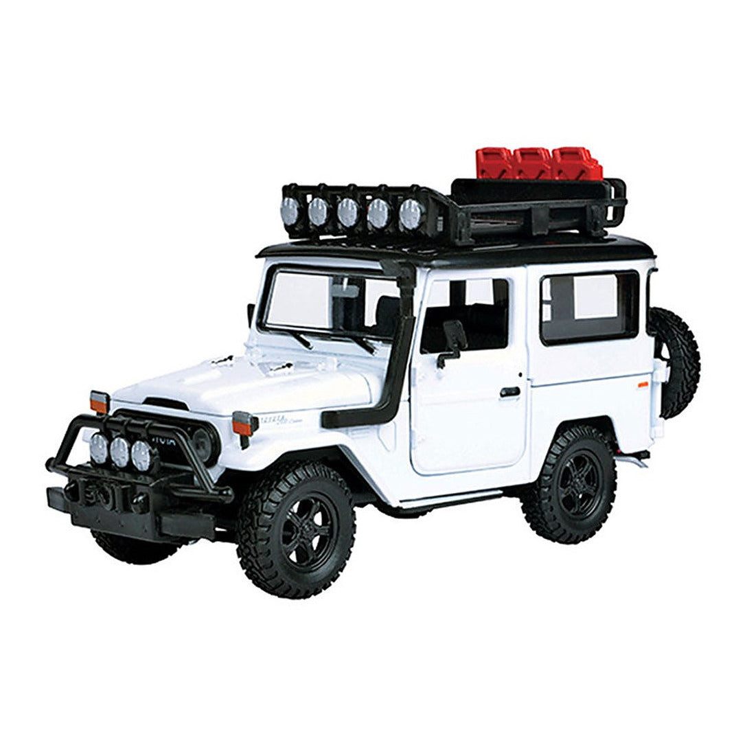 Motormax 79137WT 1/24 Scale Toyota Fj40 Off-Road Truck