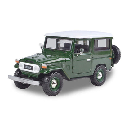 Motormax 79323PTM 1/24 Scale Toyota Fj40