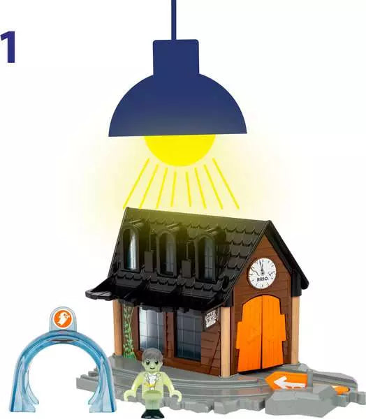 Brio: World Smart Tech Sound Spooky Train Station