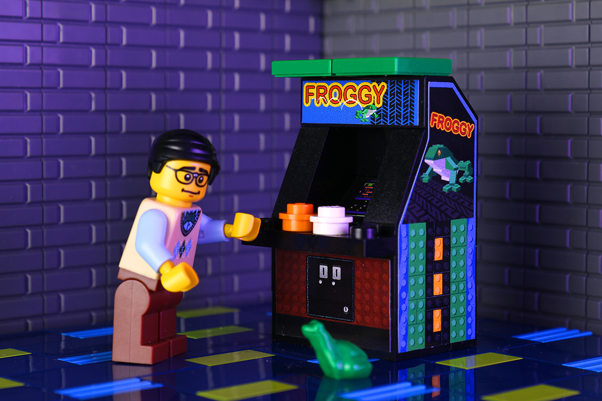 Froggy Classic Arcade Machine