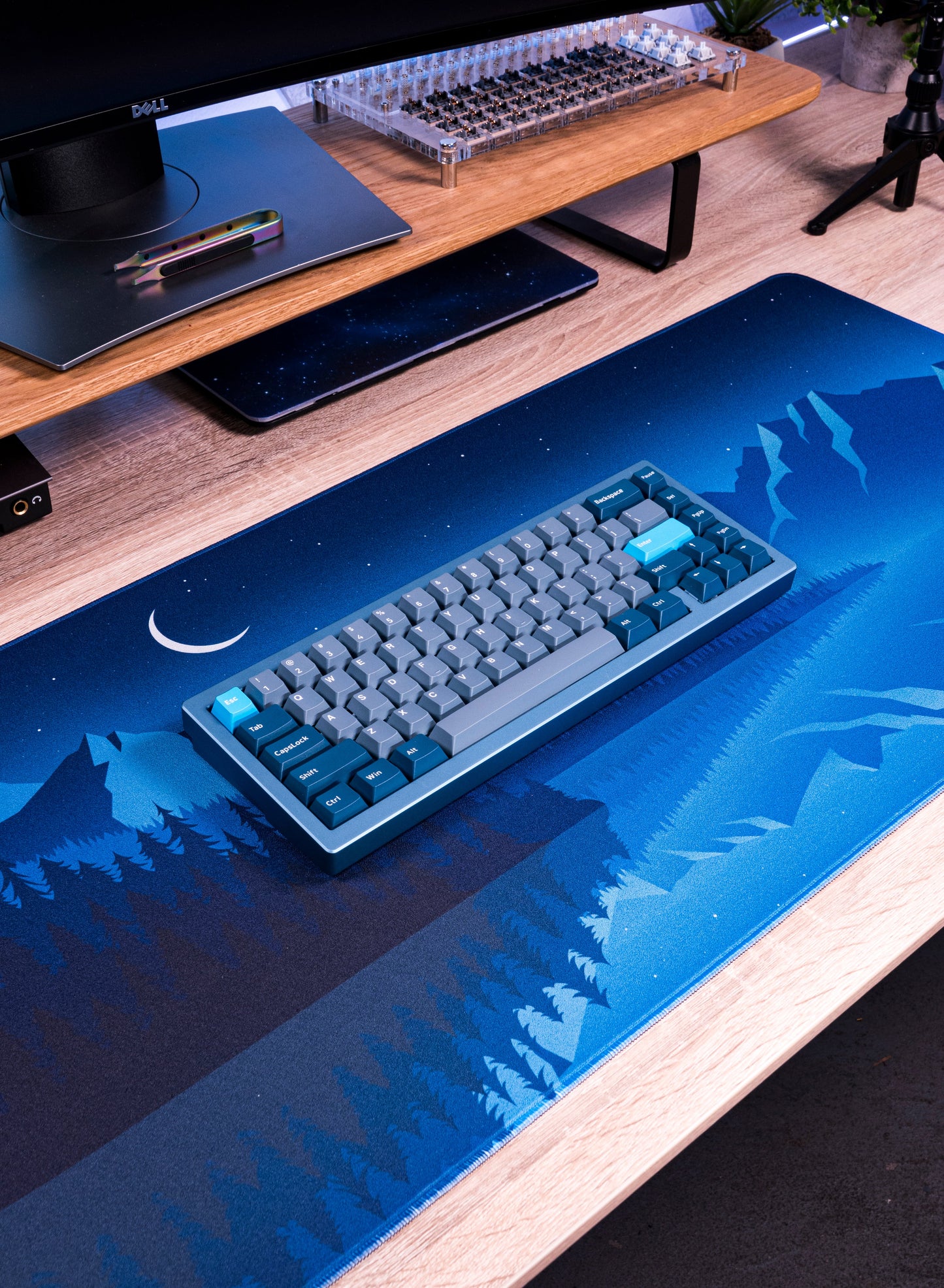 Alberta V2 Desk Mat