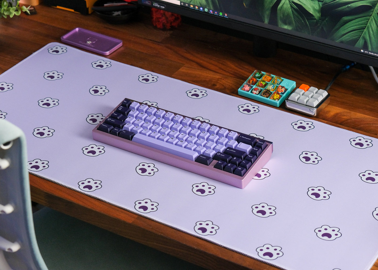 Taro Toe Beans Desk Mat