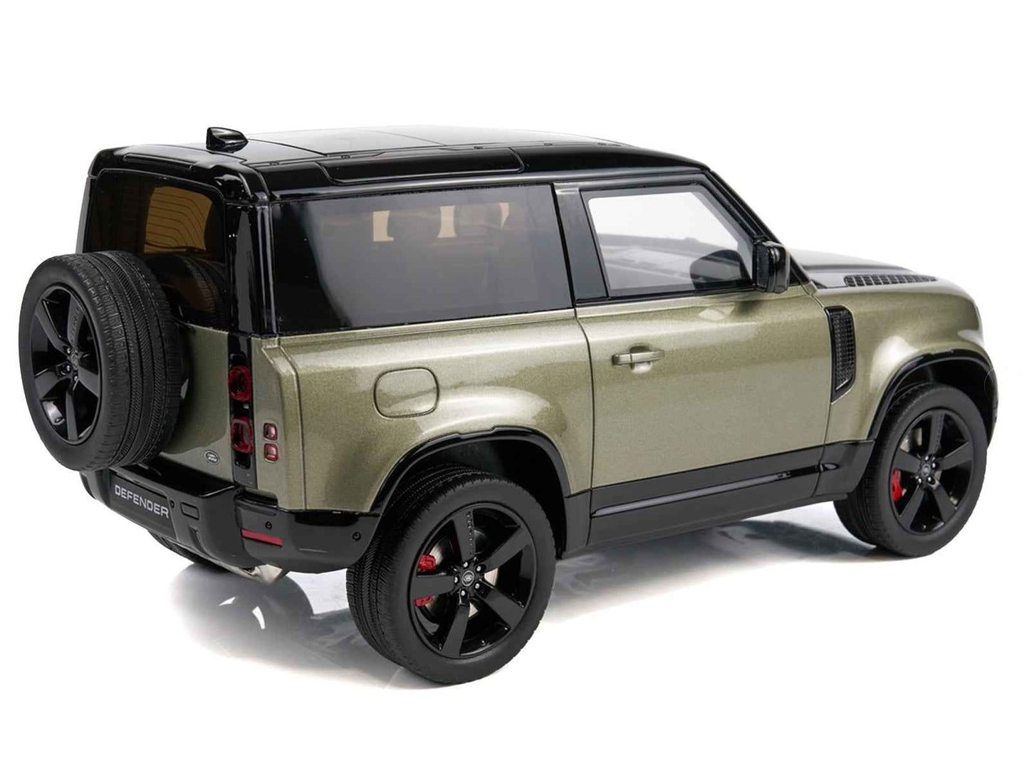 2021 Land Rover Defender 90 P400 X-Dynamic HSE Pangea Green Metallic 1/18 Model Car by GT Spirit