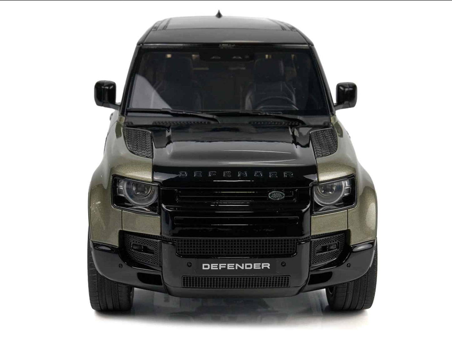 2021 Land Rover Defender 90 P400 X-Dynamic HSE Pangea Green Metallic 1/18 Model Car by GT Spirit