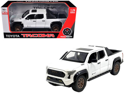 2024 Toyota Tacoma Trailhunter Edition Pickup Truck White Metallic 1/24 Diecast Model Car  free shipping USA