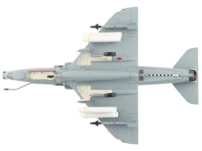 Douglas A-4M Skyhawk Aircraft "VMA-131 Diamondbacks" (1993) United States Marines "Air Power Series" 1/72 Diecast Model by Hobby Master