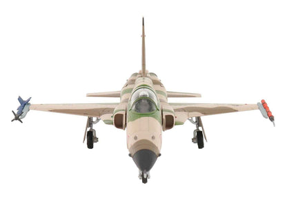 Northrop F-5N Tiger II Aircraft "Red 117 761533 Adversary Fighter VFC-111 Sundowners" United States Navy "Air Power Series" 1/72 Diecast Model by Hobby Master
