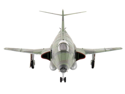 McDonnell RF-101A Voodoo Fighter Aircraft "54-1512 363rd Tactical Reconnaissance Wing Udorn Royal Thai Air Force Base" (1965) United States Air Force "Air Power Series" 1/72 Diecast Model by Hobby Master