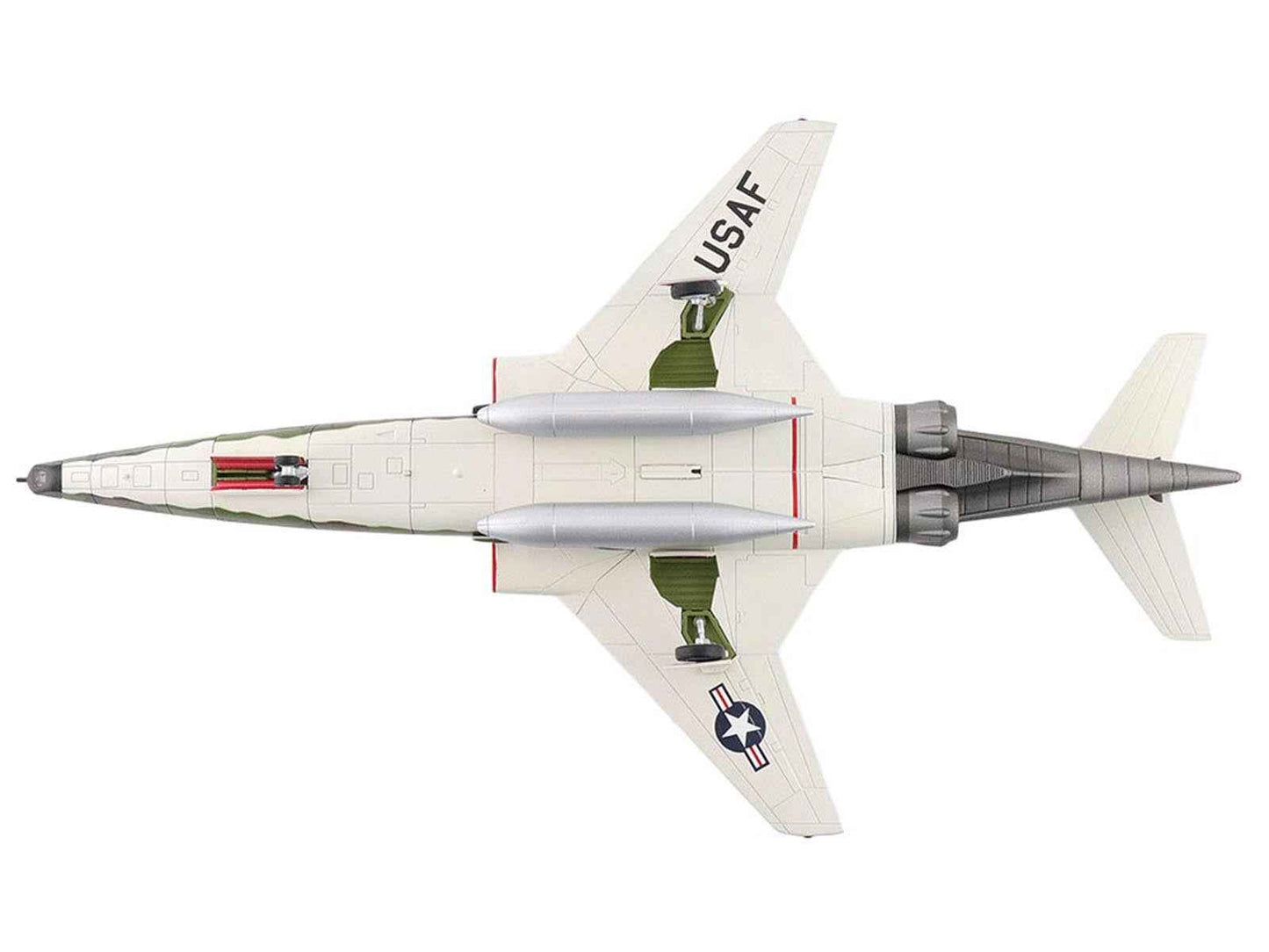 McDonnell RF-101A Voodoo Fighter Aircraft "54-1512 363rd Tactical Reconnaissance Wing Udorn Royal Thai Air Force Base" (1965) United States Air Force "Air Power Series" 1/72 Diecast Model by Hobby Master