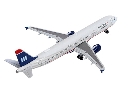Airbus A321 Commercial Aircraft "American Airlines" (N578UW) Gray with Blue Tail 1/500 Diecast Model by Herpa
