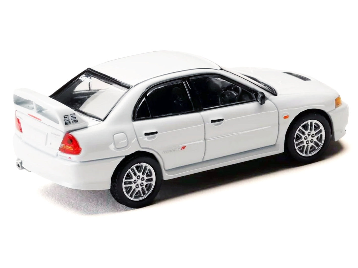 Mitsubishi Lancer RS Evolution IV RHD (Right Hand Drive) "MonStar" White "Initial D" (1995-2013) Manga "Diorama Set Series" 1/64 Diecast Model car by Hobby Japan