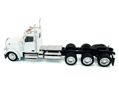 Peterbilt 589 3-Axel Day Cab White 1/87 (HO) Plastic Model Car by HO Logistics
