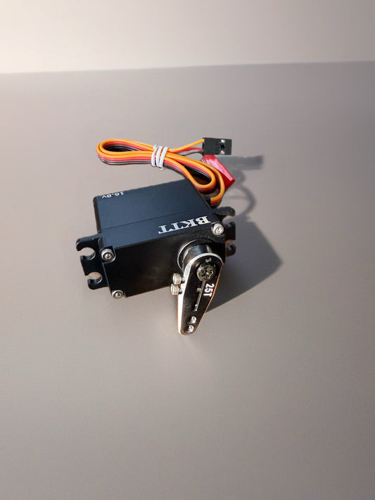 BKTT Cake XL 1/10 HV HD Direct power servo 16.8V waterproof fully programmable! Comes with custom aluminum horn ( make sure to tighten side screws first)