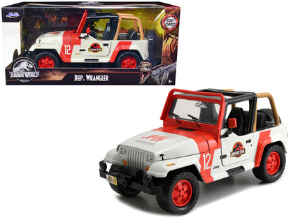 1992 Jeep Wrangler Jurassic World Movie 1/24 Diecast Model Car by Jada  free shipping USA