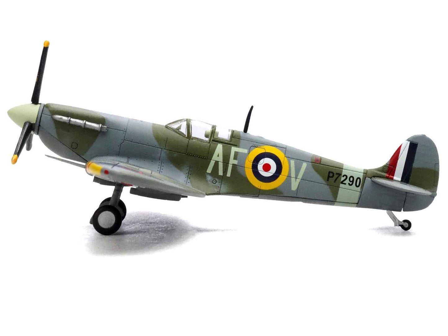 Supermarine Spitfire Mk IIa Fighter Aircraft "P7290 Air Fighting Development Unit RAF Duxford" (1942) Royal Air Force 1/72 Diecast Model by Legion
