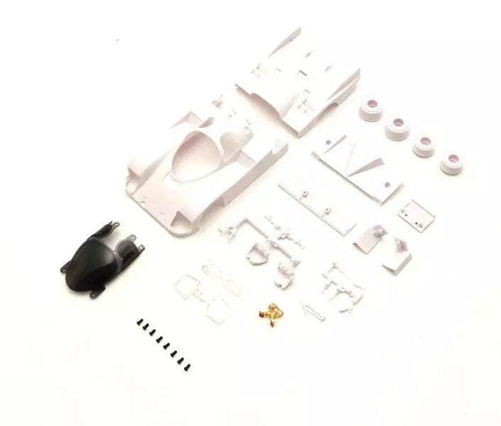 Kyosho MZN233 Porsche 962 C Coupe LH White Body set (w/rims)