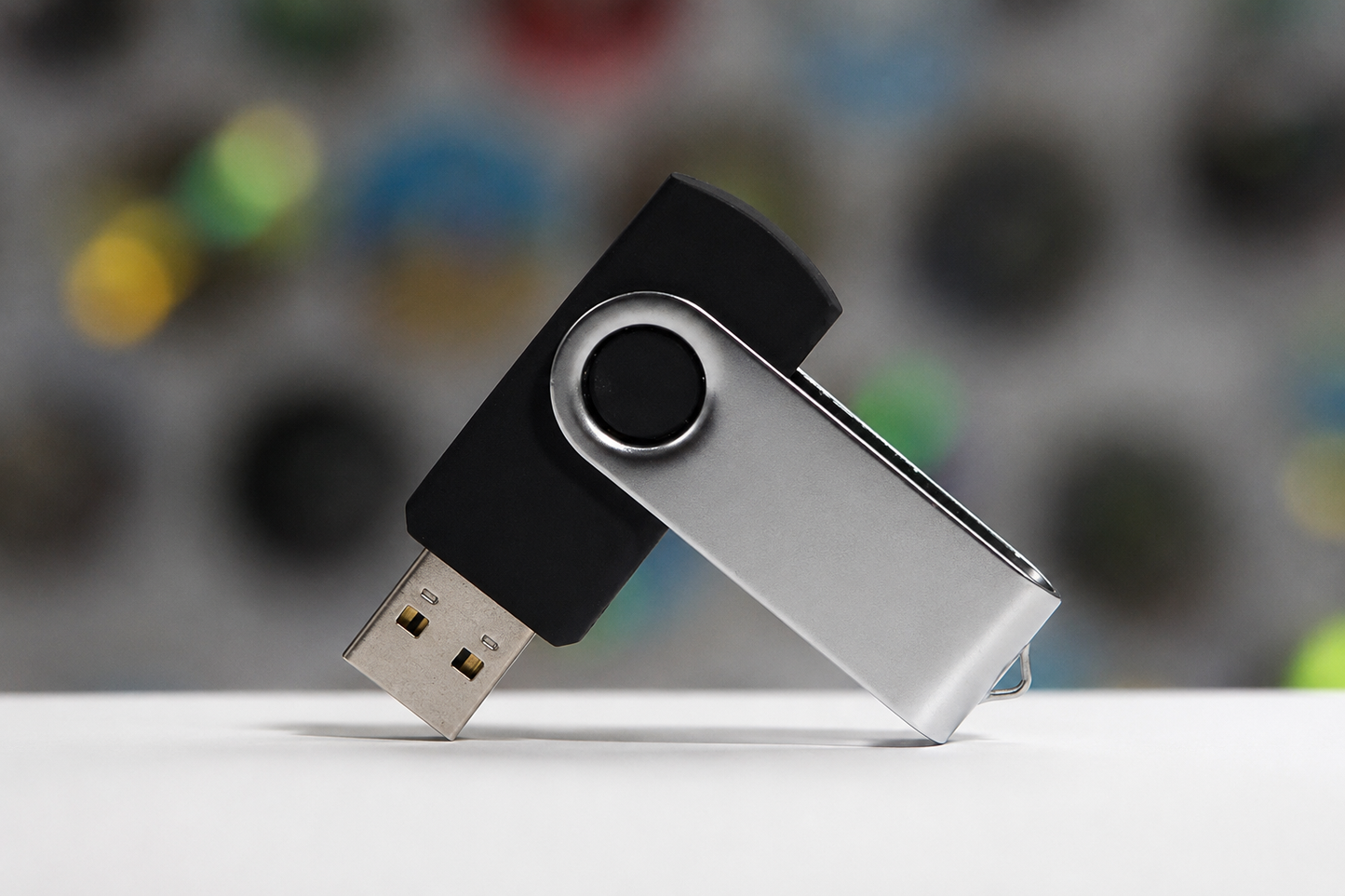 Classic SWM USB 2.0 Flash Drive Unprinted