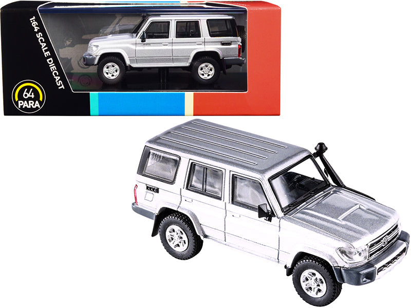Toyota Land Cruiser 76 Silver Pearl 1/64 Diecast Model Car by Paragon  free shipping USA