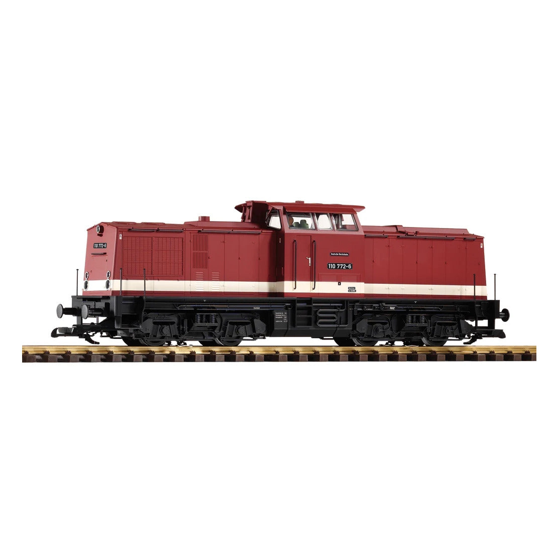 Piko 37568 G Scale DR BR110 Diesel Loco, Wine Red