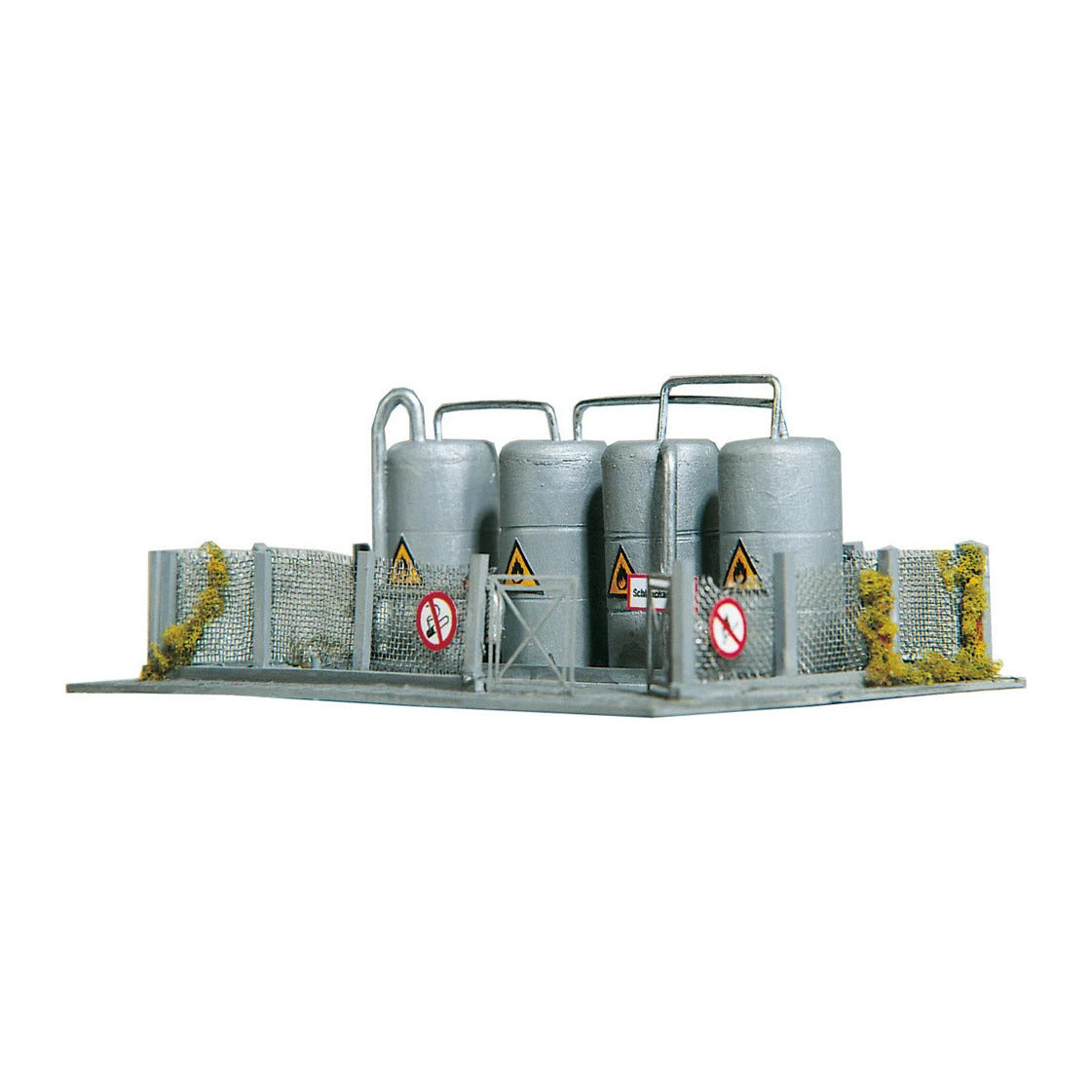 Piko 60012 N Scale Warwick Oil Tanks Building Kit