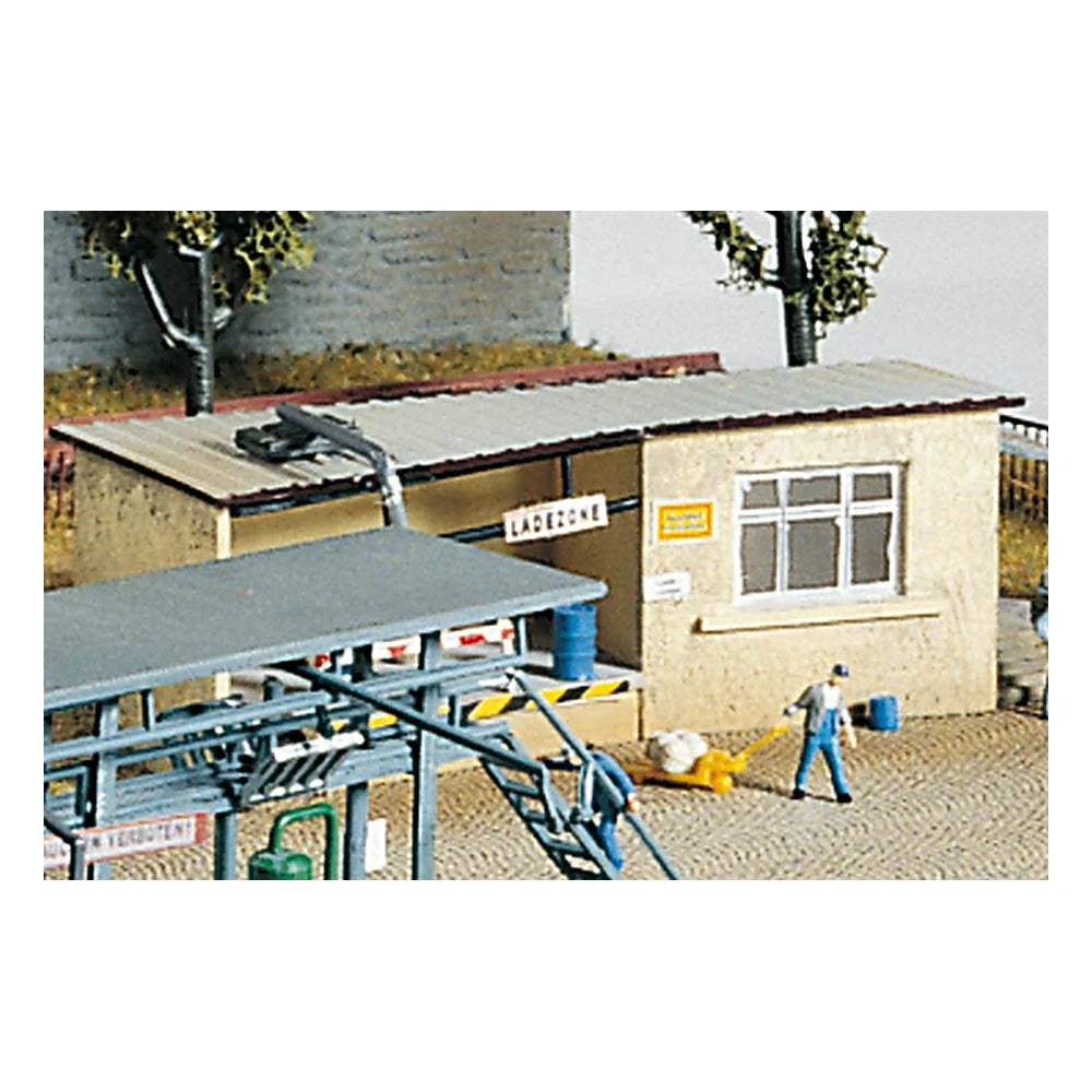 Piko 60022 N Scale Bulk Oil Dealer Office Building Kit