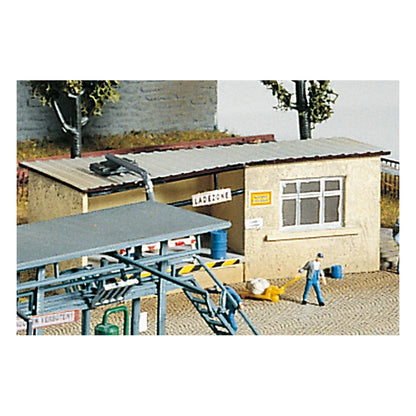 Piko 60022 N Scale Bulk Oil Dealer Office Building Kit