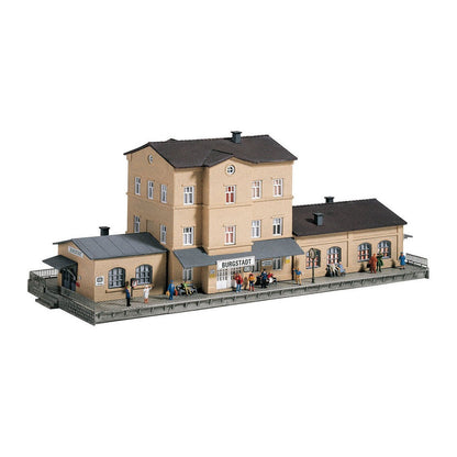 Piko 60023 N Scale Burgstadt Station Building Kit