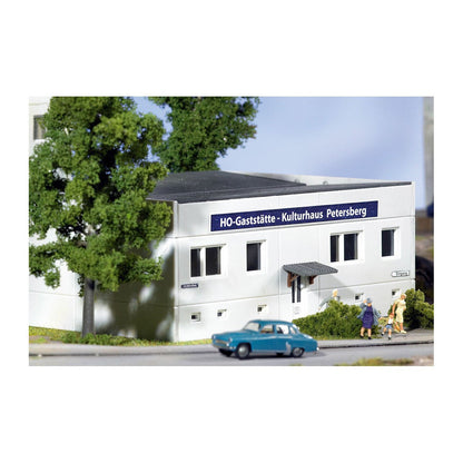 Piko 61148 HO Scale Prefab Restaurant Building Kit
