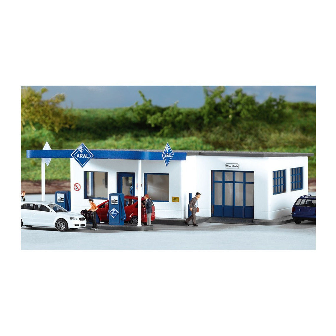 Piko 61827 HO Scale ARAL Gas Station Building Kit